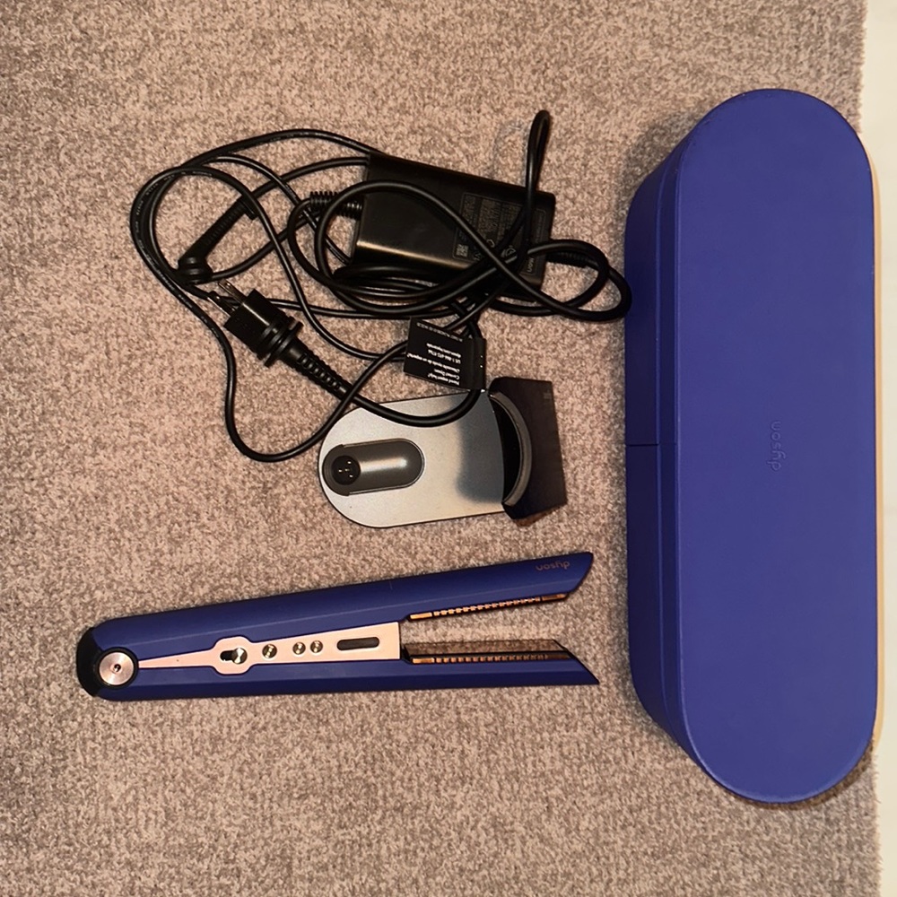Dyson Corrale straightener special edition